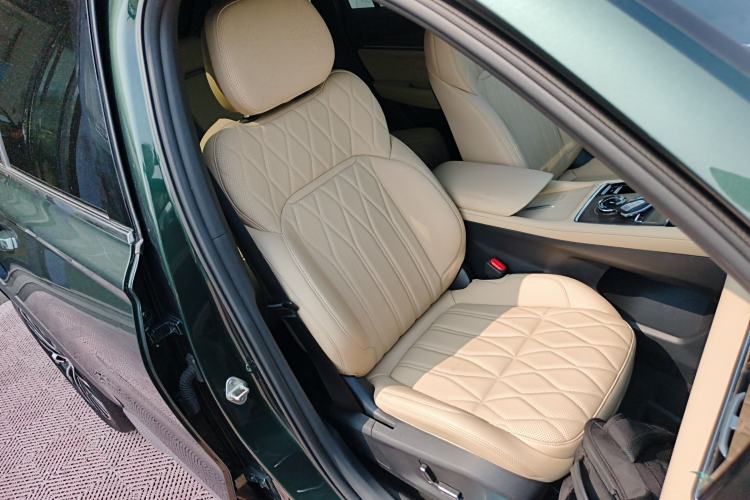 Used Geely Auto Monjaro L 2025 Dongfang Yao 2.0TD Automatic All-Wheel-Drive Wangyue Edition Right Front Seat