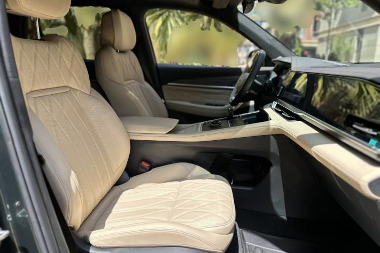 Used Geely Auto Monjaro L 2025 Dongfang Yao 2.0TD Automatic All-Wheel-Drive Wangyue Edition Right Front Seat