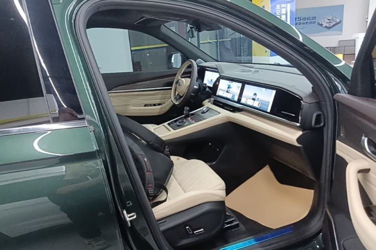 Used Geely Auto Monjaro L 2025 Dongfang Yao 2.0TD Automatic Lanxing Edition Right Front Seat
