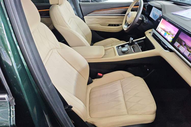 Used Geely Auto Monjaro L 2025 Dongfang Yao 2.0TD Automatic All-Wheel-Drive Wangyue Edition Right Front Seat