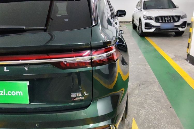 Used Geely Auto Monjaro L 2025 Dongfang Yao 2.0TD Automatic Lanxing Edition Right Rear Taillight