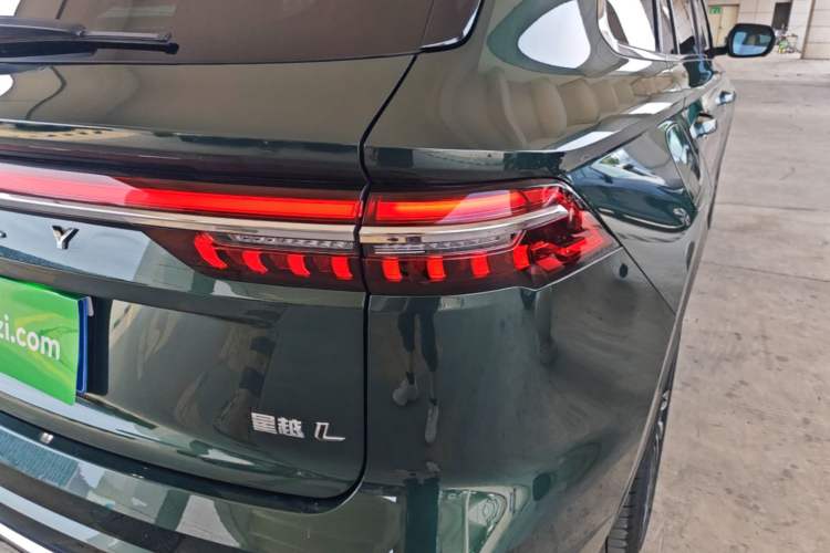 Used Geely Auto Monjaro L 2025 Dongfang Yao 2.0TD Automatic Lanxing Edition Right Rear Taillight
