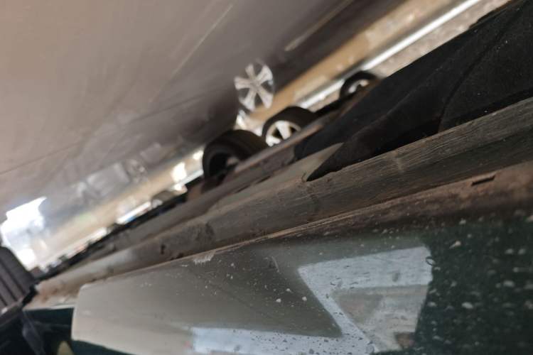 Used Geely Auto Monjaro L 2025 Dongfang Yao 2.0TD Automatic All-Wheel-Drive Wangyue Edition Right Side Sill