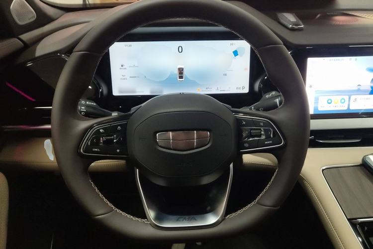 Used Geely Auto Monjaro L 2025 Dongfang Yao 2.0TD Automatic All-Wheel-Drive Wangyue Edition Steering Wheel