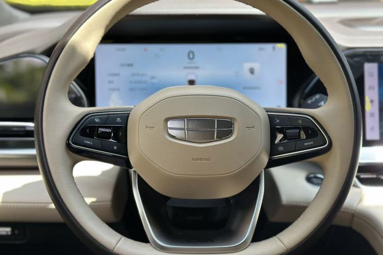 Used Geely Auto Monjaro L 2025 Dongfang Yao 2.0TD Automatic All-Wheel-Drive Wangyue Edition Steering Wheel
