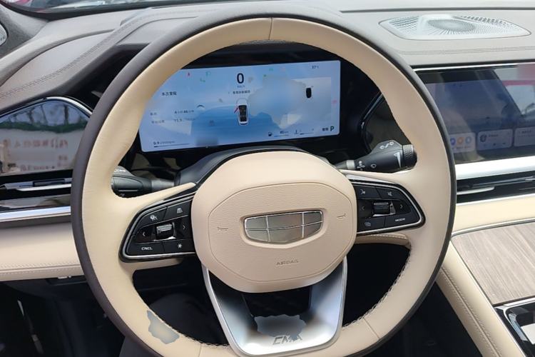 Used Geely Auto Monjaro L 2025 Dongfang Yao 2.0TD Automatic All-Wheel-Drive Wangyue Edition Steering Wheel