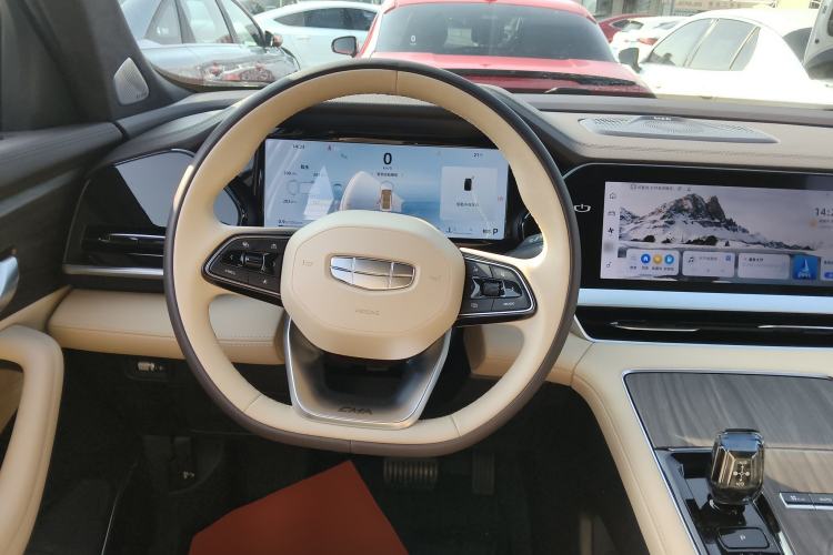 Used Geely Auto Monjaro L 2025 Dongfang Yao 2.0TD Automatic All-Wheel-Drive Wangyue Edition Steering Wheel