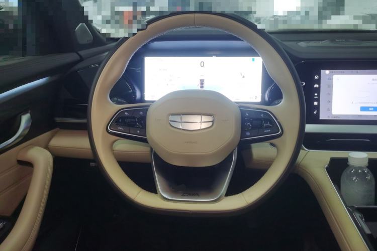 Used Geely Auto Monjaro L 2025 Dongfang Yao 2.0TD Automatic All-Wheel-Drive Wangyue Edition Steering Wheel