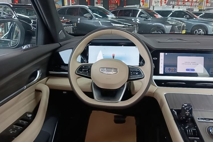 Used Geely Auto Monjaro L 2025 Dongfang Yao 2.0TD Automatic All-Wheel-Drive Wangyue Edition Steering Wheel