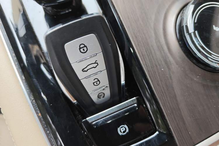 Used Geely Auto Monjaro L 2025 Dongfang Yao 2.0TD Automatic Lanxing Edition Vehicle Key