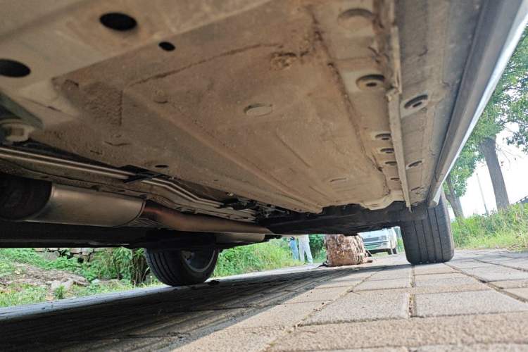 Used Geely Auto Monjaro L 2025 Dongfang Yao 2.0TD Automatic Lanxing Edition Chassis Front Left