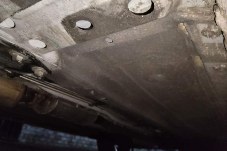 Used Geely Auto Monjaro L 2025 Dongfang Yao 2.0TD Automatic Lanxing Edition Chassis Front Left