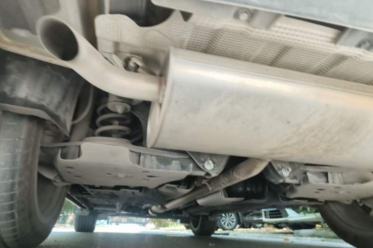 Used Geely Auto Monjaro L 2025 Dongfang Yao 2.0TD Automatic Lanxing Edition Chassis Rear
