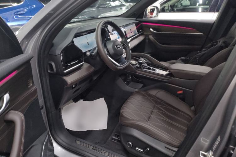 Used Geely Auto Monjaro L 2025 2.0TD Automatic Xingyun Version Driver Seat