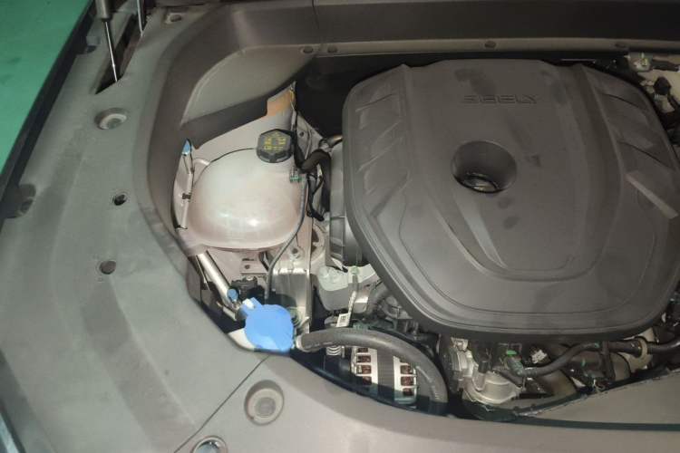 Used Geely Auto Monjaro L 2025 Dongfang Yao 2.0TD Automatic Lanxing Edition Engine Bay Right