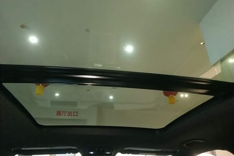 Used Geely Auto Monjaro L 2025 Dongfang Yao 2.0TD Automatic All-Wheel-Drive Wangyue Edition Headliner