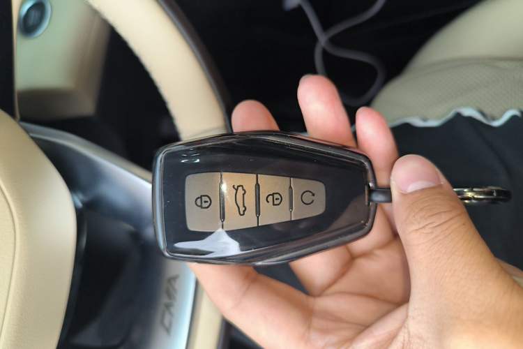 Used Geely Auto Monjaro L 2025 Dongfang Yao 2.0TD Automatic Lanxing Edition Interior 1