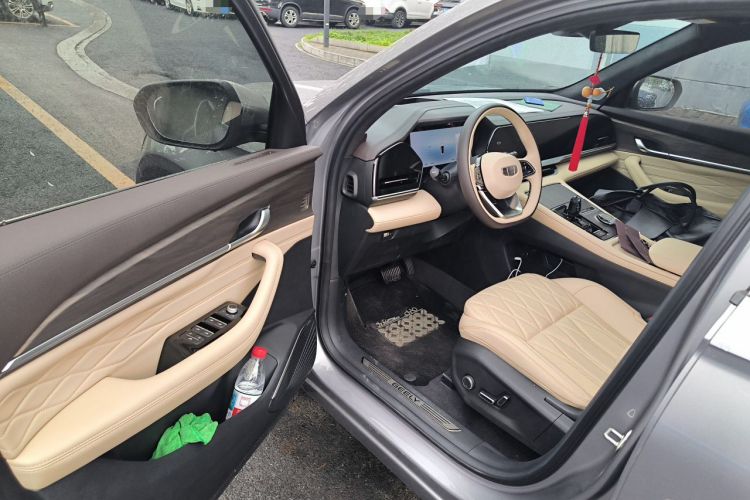 Used Geely Auto Monjaro L 2025 Dongfang Yao 2.0TD Automatic Lanxing Edition Interior 3