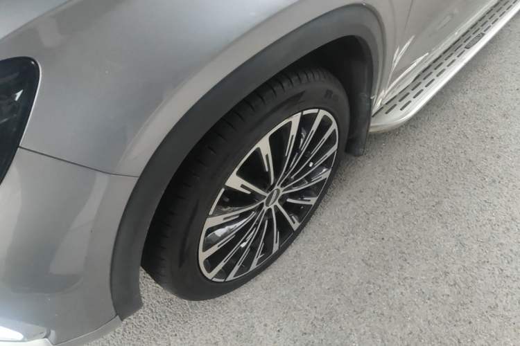 Used Geely Auto Monjaro L 2025 Dongfang Yao 2.0TD Automatic Lanxing Edition Left Front Wheel Hub