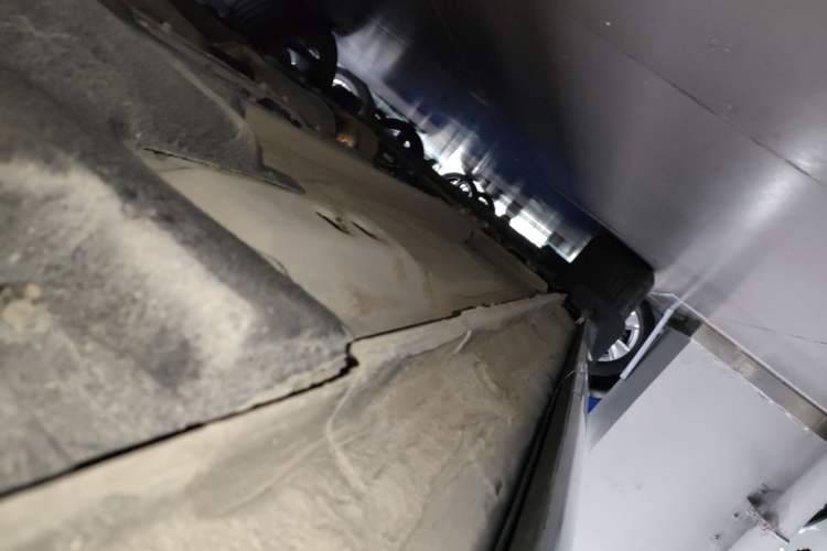 Used Geely Auto Monjaro L 2025 2.0TD Automatic Xingyun Version Left Side Sill
