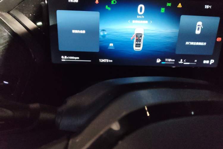 Used Geely Auto Monjaro L 2025 Dongfang Yao 2.0TD Automatic Lanxing Edition Odometer Close Up