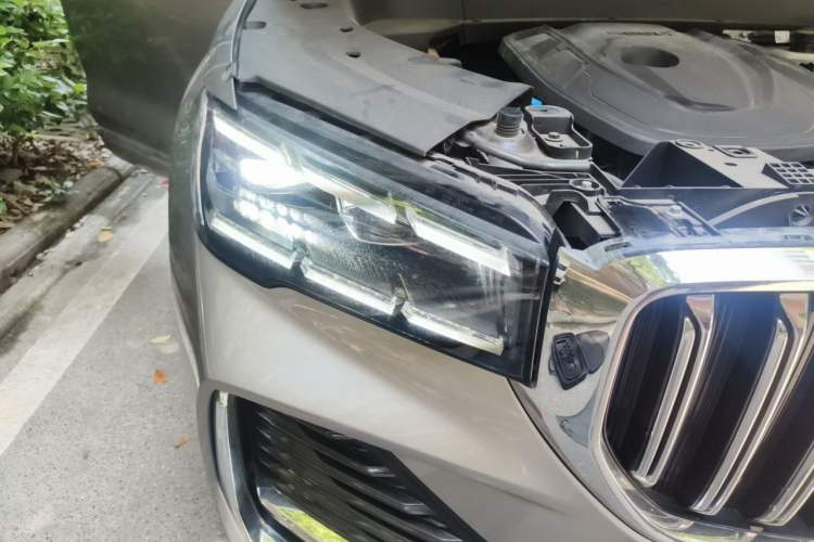 Used Geely Auto Monjaro L 2025 Dongfang Yao 2.0TD Automatic Lanxing Edition Right Front Headlight