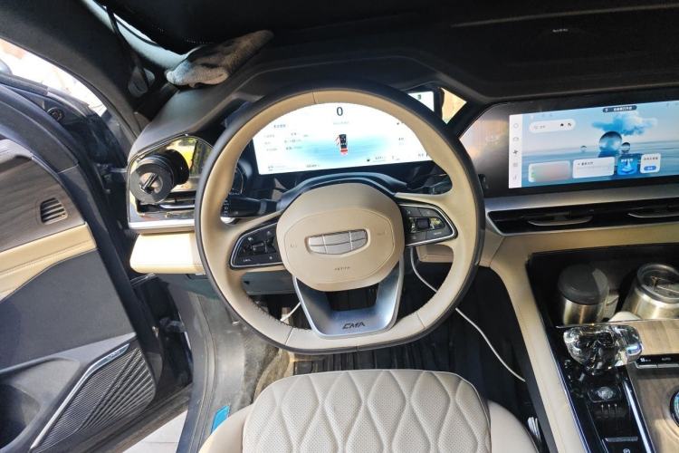 Used Geely Auto Monjaro L 2025 Dongfang Yao 2.0TD Automatic All-Wheel-Drive Wangyue Edition Steering Wheel