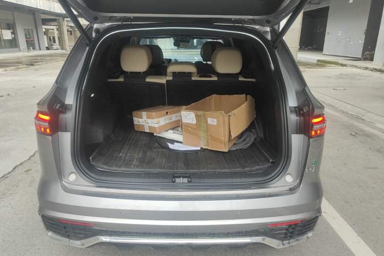 Used Geely Auto Monjaro L 2025 Dongfang Yao 2.0TD Automatic Lanxing Edition Trunk