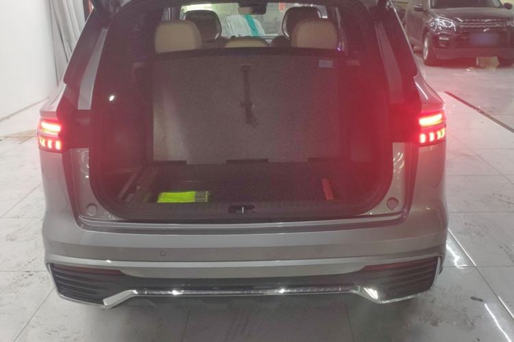Used Geely Auto Monjaro L 2025 Dongfang Yao 2.0TD Automatic Lanxing Edition Trunk