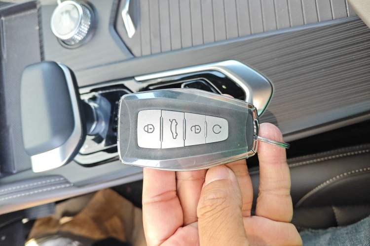 Used Geely Auto Monjaro L 2025 2.0TD Automatic Xingyun Version Vehicle Key