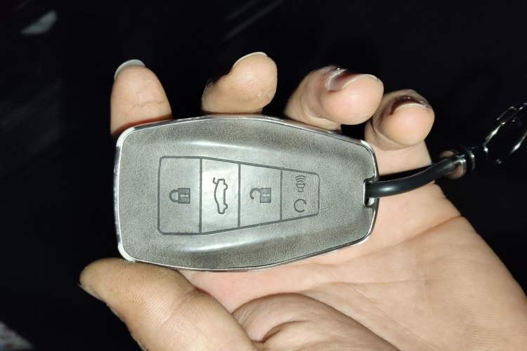 Used Geely Auto Monjaro L 2025 Dongfang Yao 2.0TD Automatic Lanxing Edition Vehicle Key