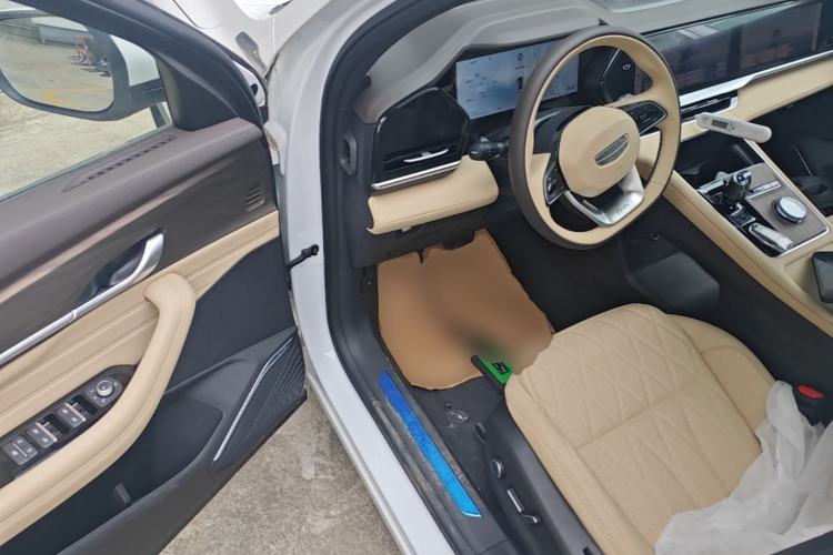 Used Geely Auto Monjaro L 2025 Dongfang Yao 2.0TD Automatic Lanxing Edition Driver Seat