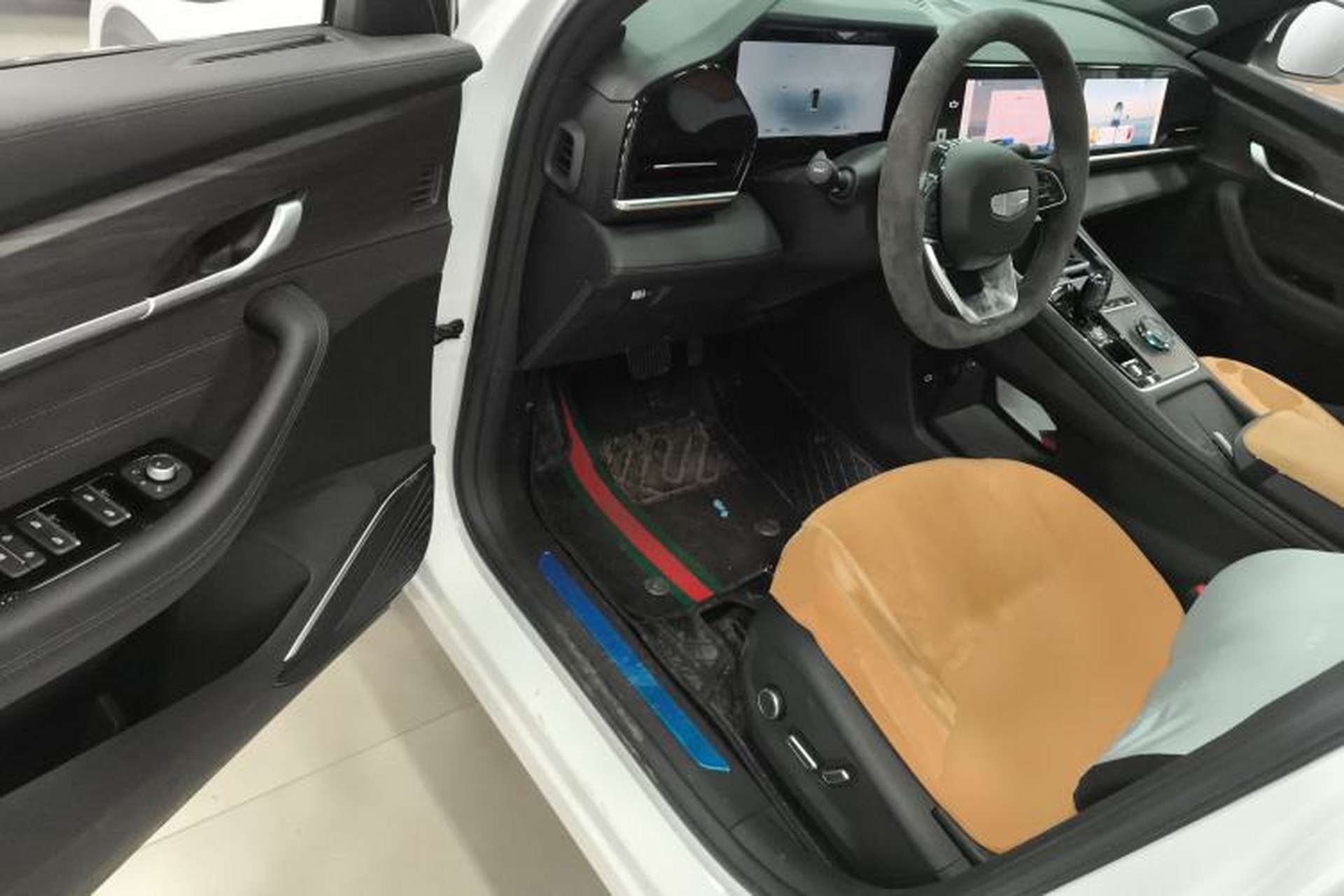 Used Geely Auto Monjaro L 2025 Dongfang Yao 2.0TD Automatic Lanxing Edition Driver Seat