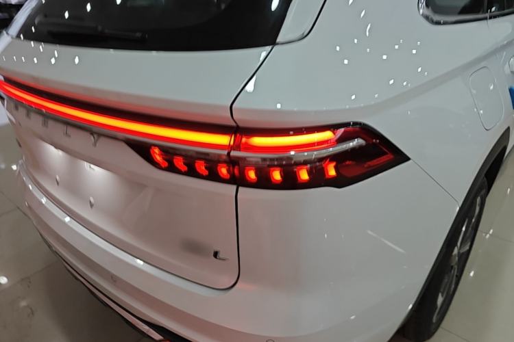 Used Geely Auto Monjaro L 2025 2.0TD Automatic Xingyun Version Right Rear Taillight