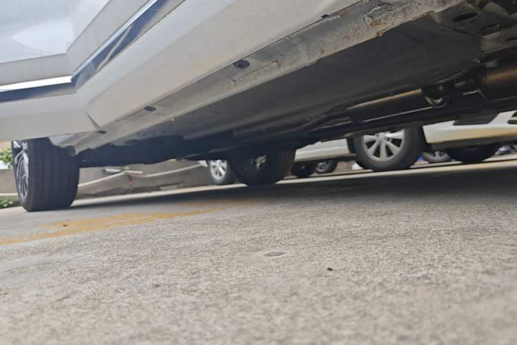 Used Geely Auto Monjaro L 2025 Dongfang Yao 2.0TD Automatic Lanxing Edition Right Side Sill