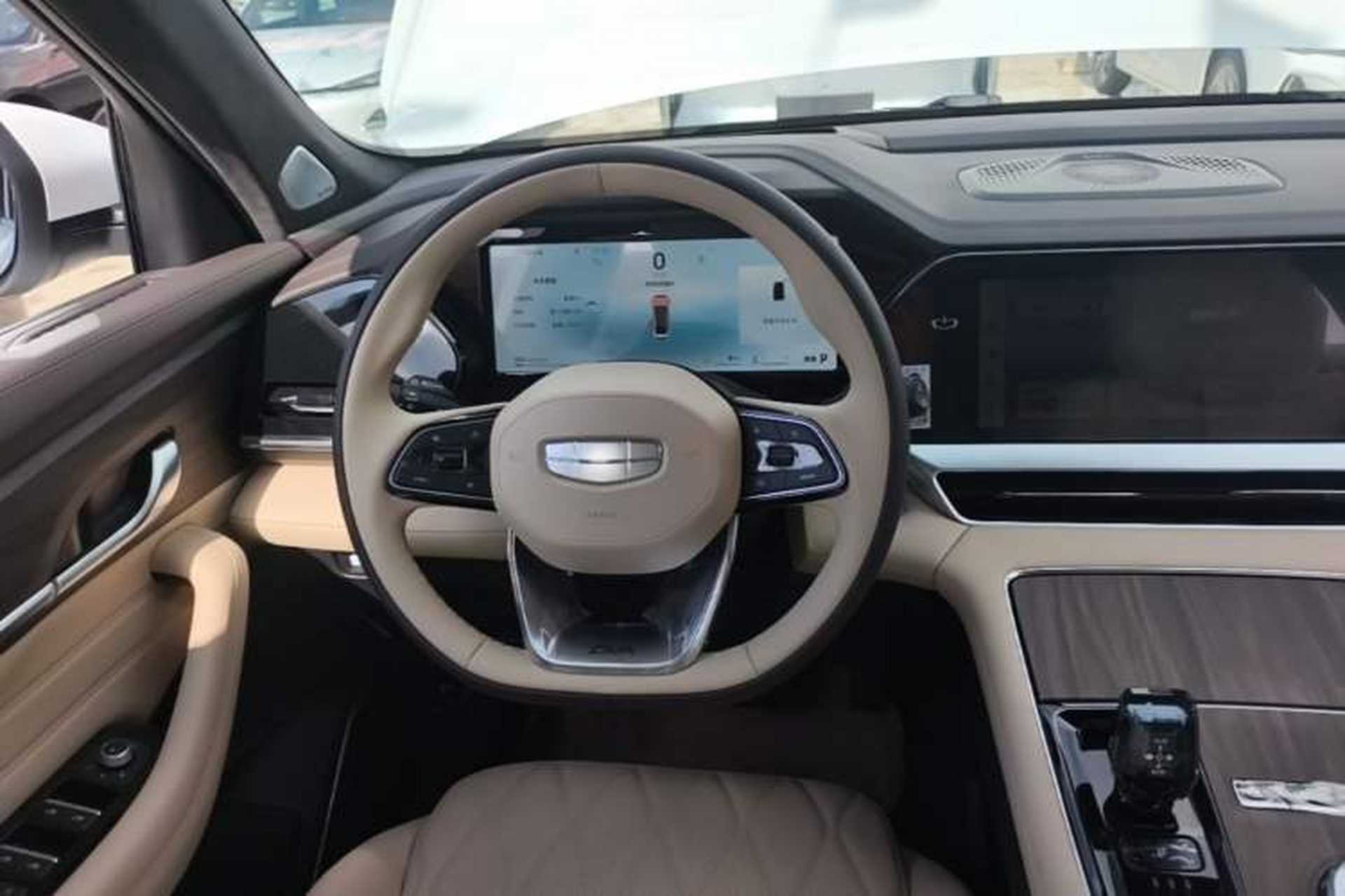 Used Geely Auto Monjaro L 2025 Dongfang Yao 2.0TD Automatic Lanxing Edition Steering Wheel