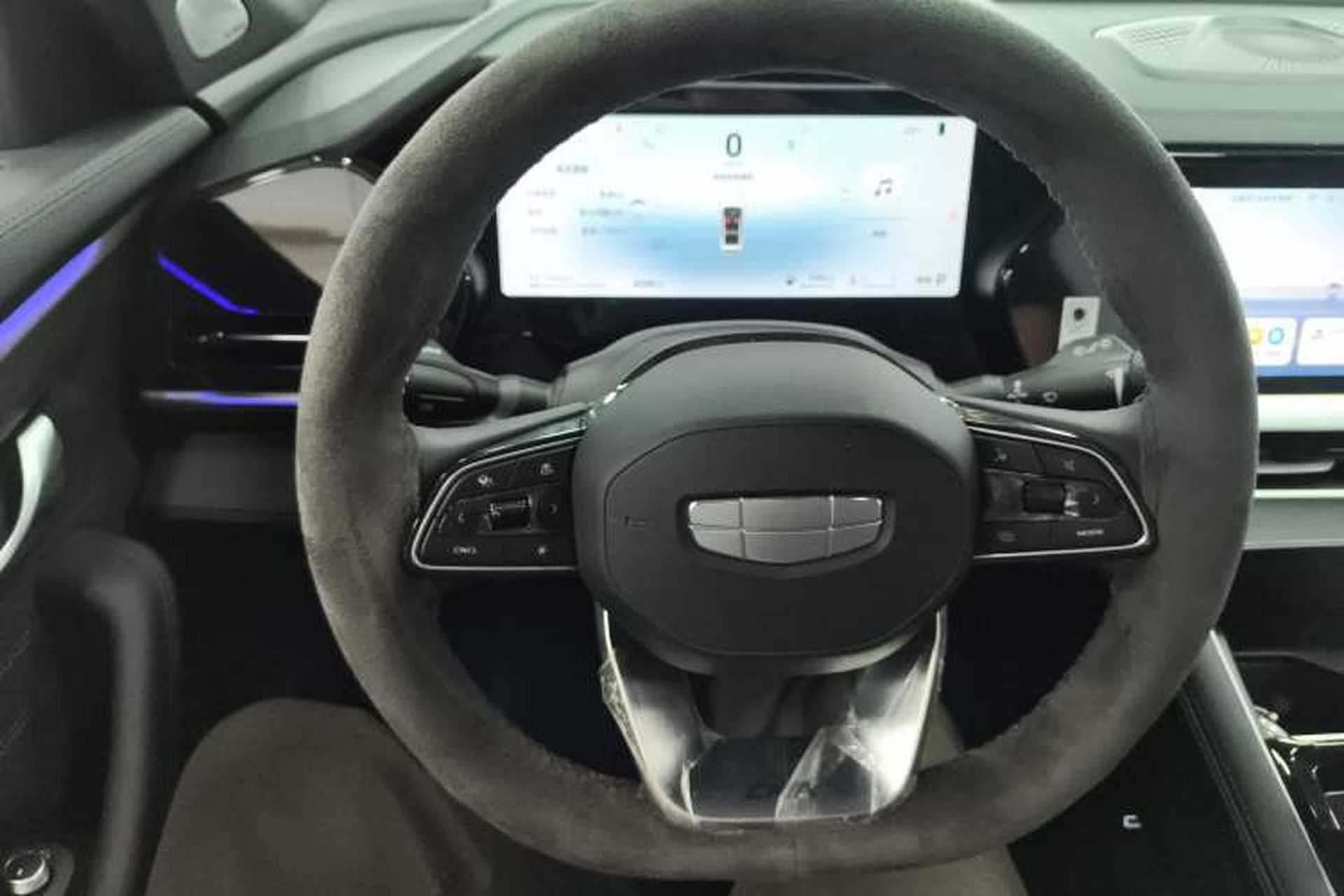 Used Geely Auto Monjaro L 2025 Dongfang Yao 2.0TD Automatic Lanxing Edition Steering Wheel