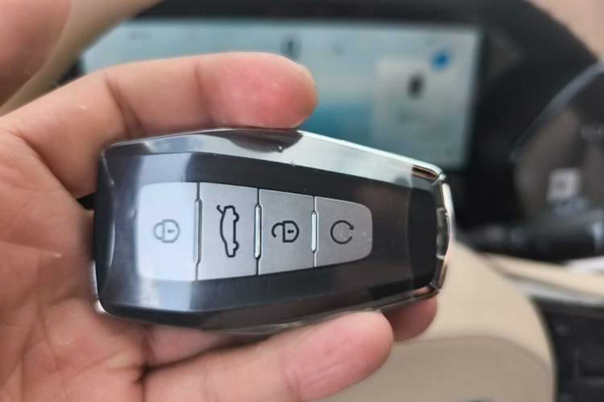 Used Geely Auto Monjaro L 2025 Dongfang Yao 2.0TD Automatic Lanxing Edition Vehicle Key