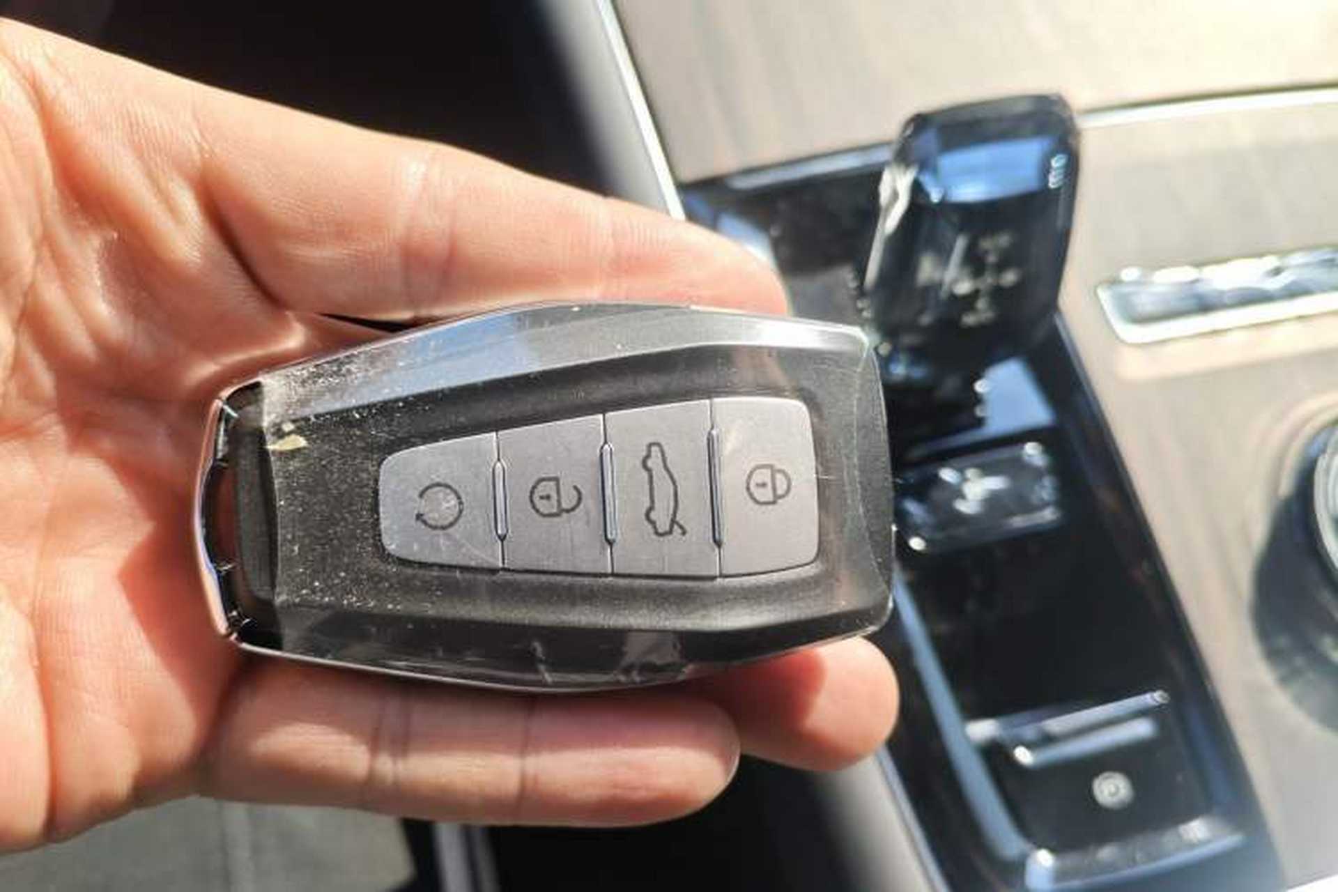 Used Geely Auto Monjaro L 2025 Dongfang Yao 2.0TD Automatic Lanxing Edition Vehicle Key