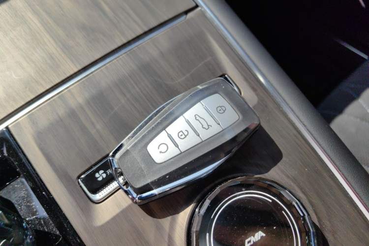 Used Geely Auto Monjaro L 2025 Dongfang Yao 2.0TD Automatic Lanxing Edition Vehicle Key