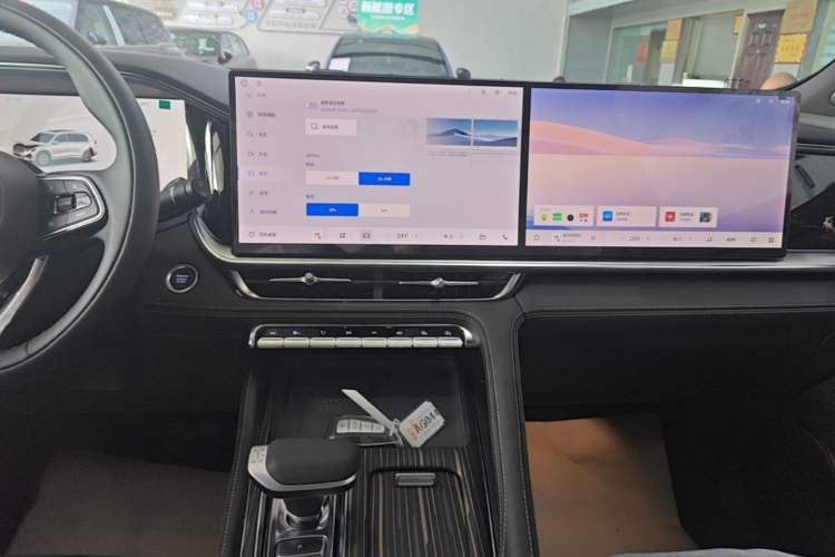 Used Geely Auto Monjaro L 2026 Model 2.0TD DCT Changfeng Yue Shan Edition Audio And AC Panel