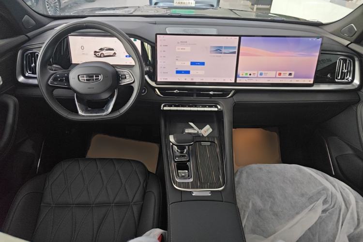 Used Geely Auto Monjaro L 2026 Model 2.0TD DCT Changfeng Yue Shan Edition Center Console