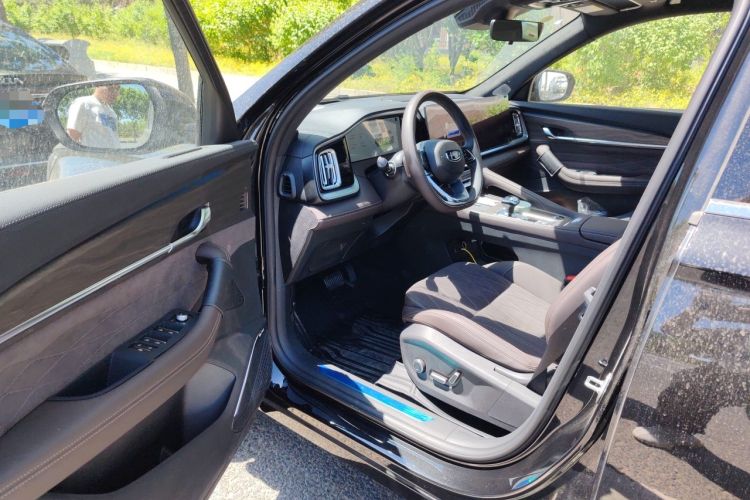 Used Geely Auto Monjaro L 2026 Model Oriental Yao 2.0TD Automatic Xiaohan Edition Driver Seat