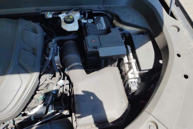 Used Geely Auto Monjaro L 2026 Model Oriental Yao 2.0TD Automatic Xiaohan Edition Engine Bay Left