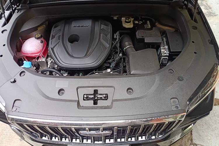 Used Geely Auto Monjaro L 2026 Model Oriental Yao 2.0TD Automatic Wangyue Edition Engine Bay