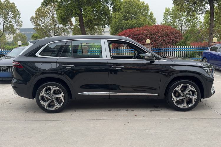 Used Geely Auto Monjaro L 2026 Model 2.0TD DCT Changfeng Yue Shan Edition Exterior 2