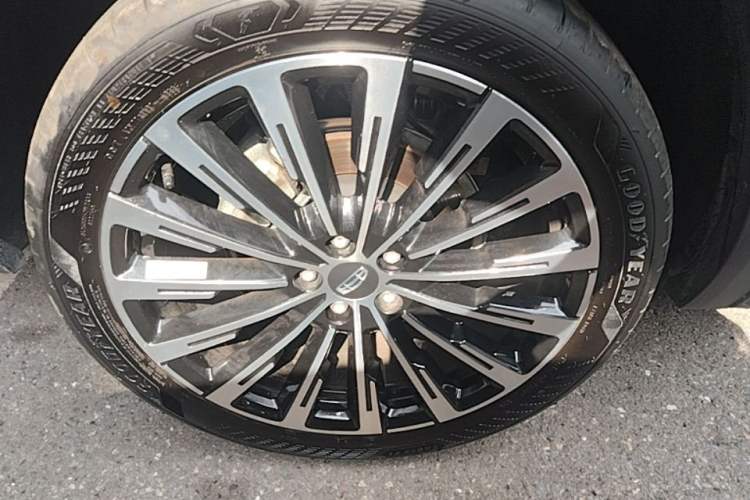 Used Geely Auto Monjaro L 2026 Model Oriental Yao 2.0TD Automatic Lanxing Edition Exterior 5