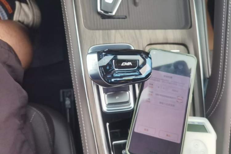 Used Geely Auto Monjaro L 2026 Model Oriental Yao 2.0TD Automatic Lanxing Edition Gear Lever