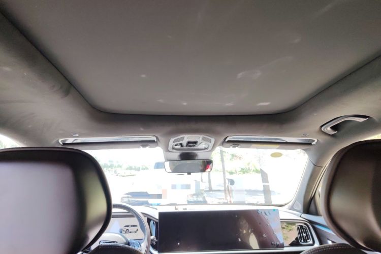 Used Geely Auto Monjaro L 2026 Model Oriental Yao 2.0TD Automatic Xiaohan Edition Headliner