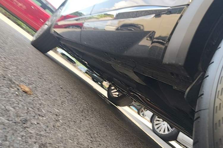 Used Geely Auto Monjaro L 2026 Model Oriental Yao 2.0TD Automatic Lanxing Edition Left Side Sill